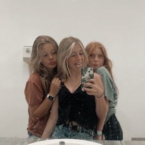 Meet your Posher, Bea